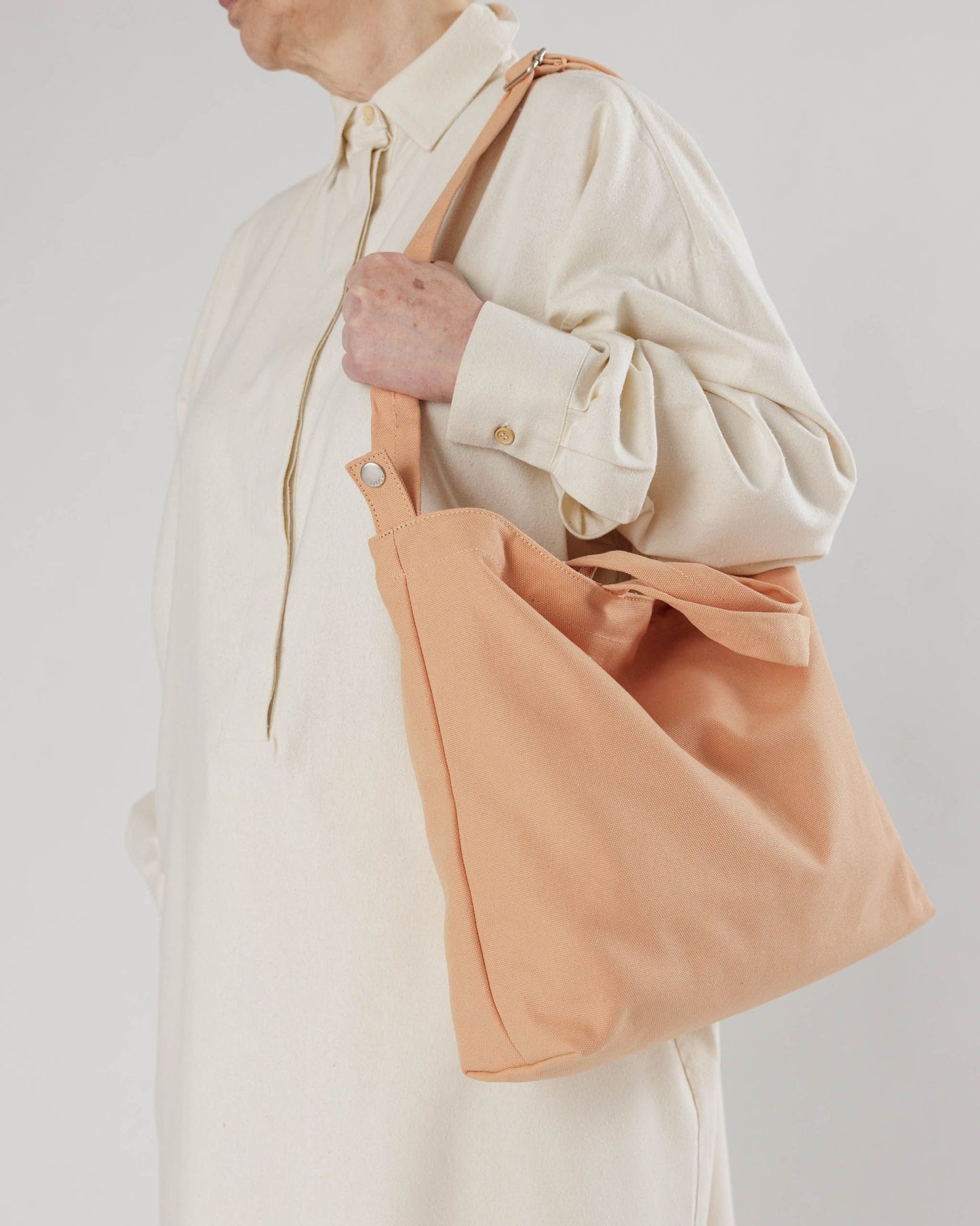 Duck horizontal Bisque Sac