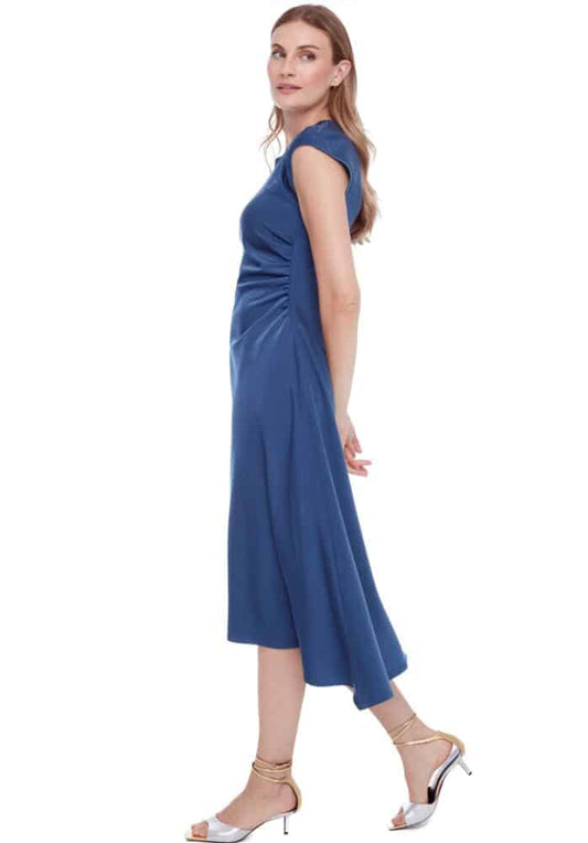 Emeline Bleu - Robe asymétrique en satin