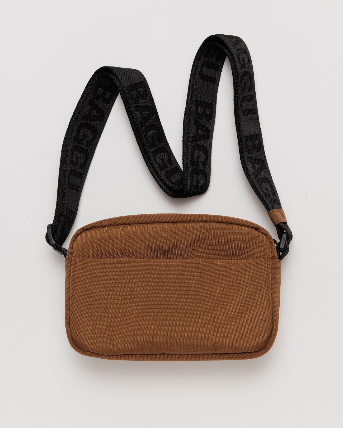 Camera Brown Sac