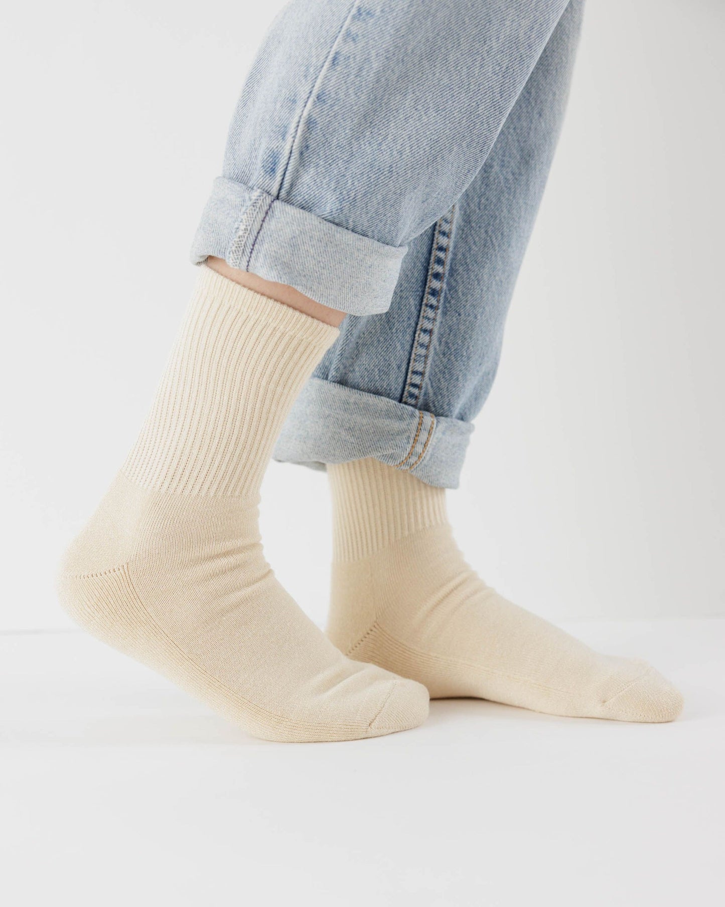 Ribbed Ecru Chaussette