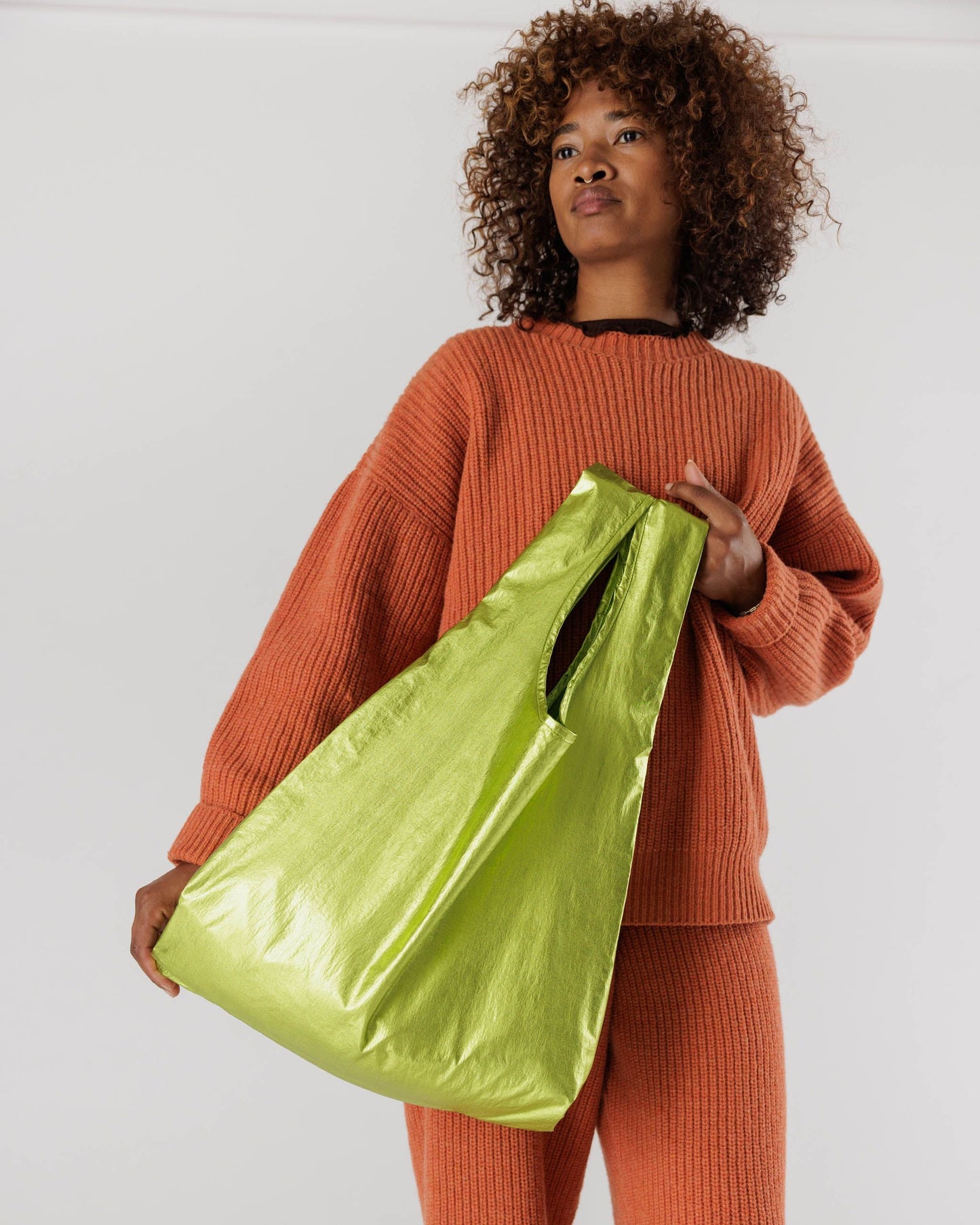 Standard UFO Metallic Sac