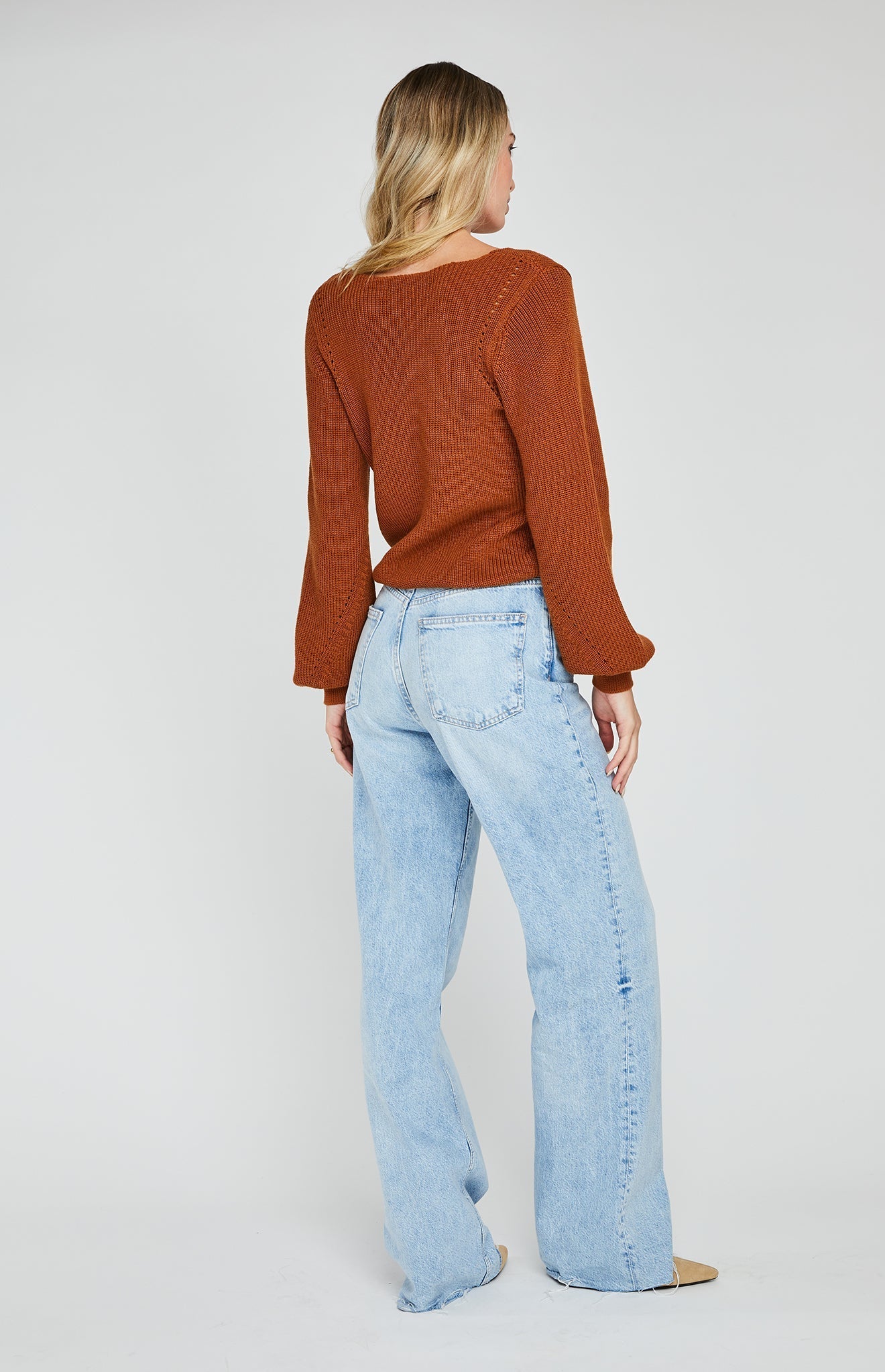 Hailey Ocre Pull