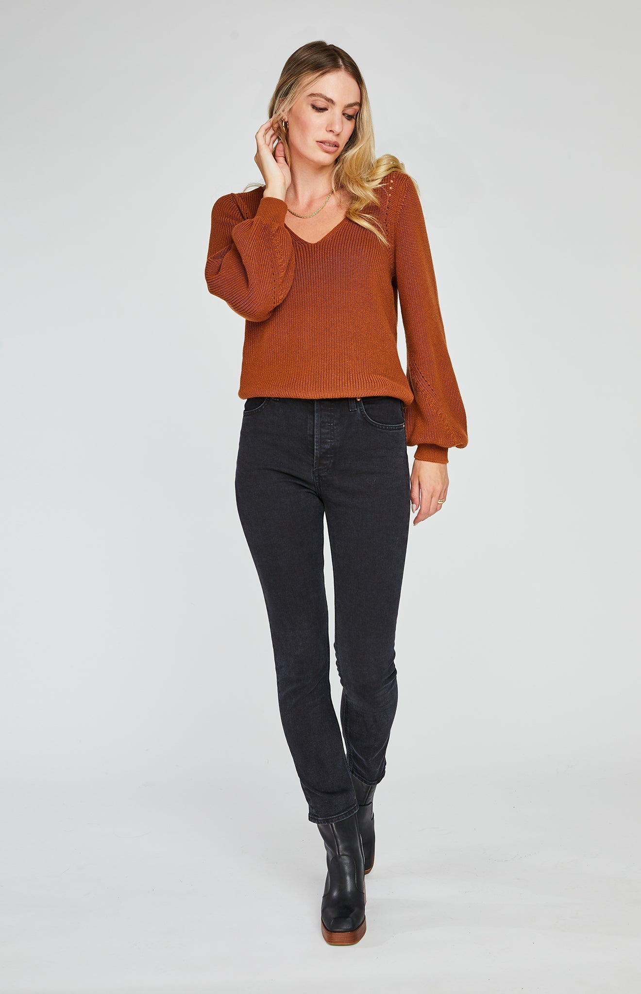 Hailey Ocre Pull