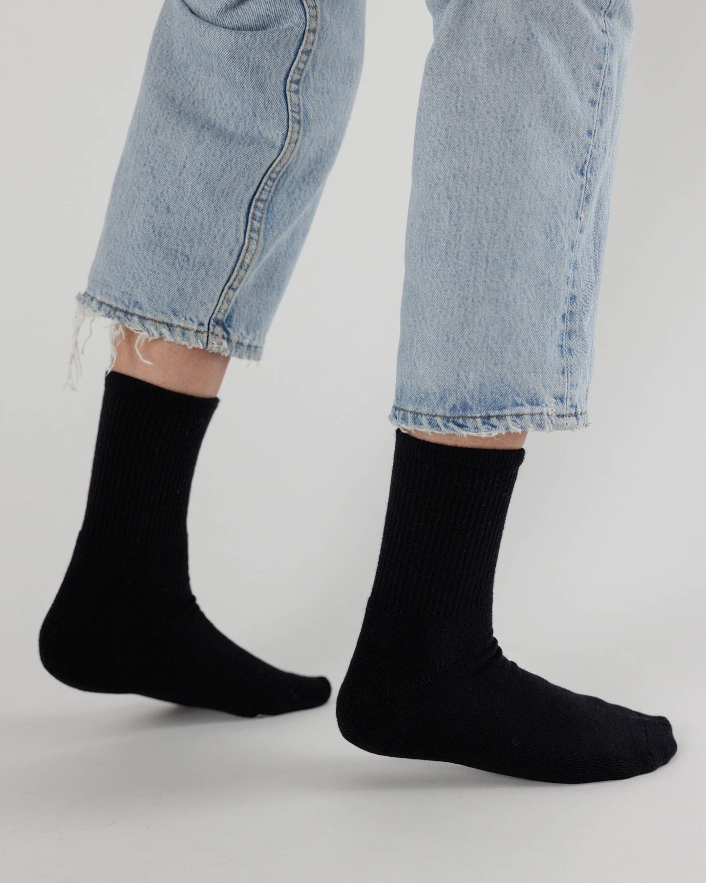 Ribbed Black Chaussette