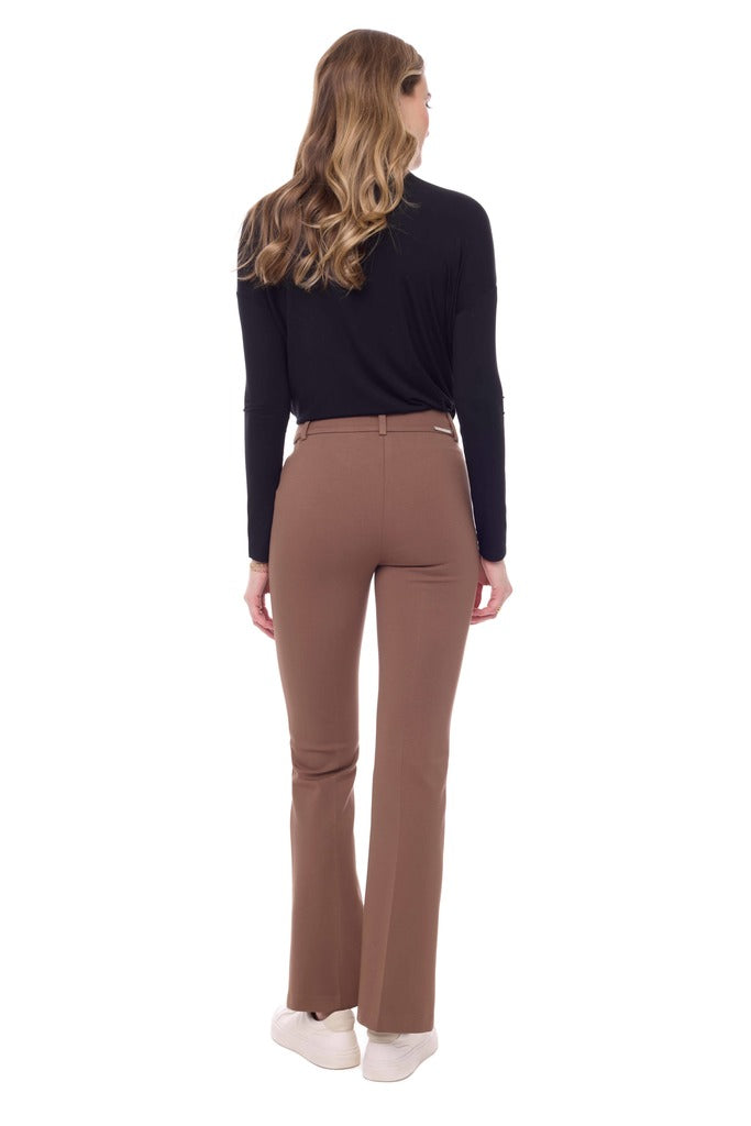 Aline Brun - Pantalon confortable évasé