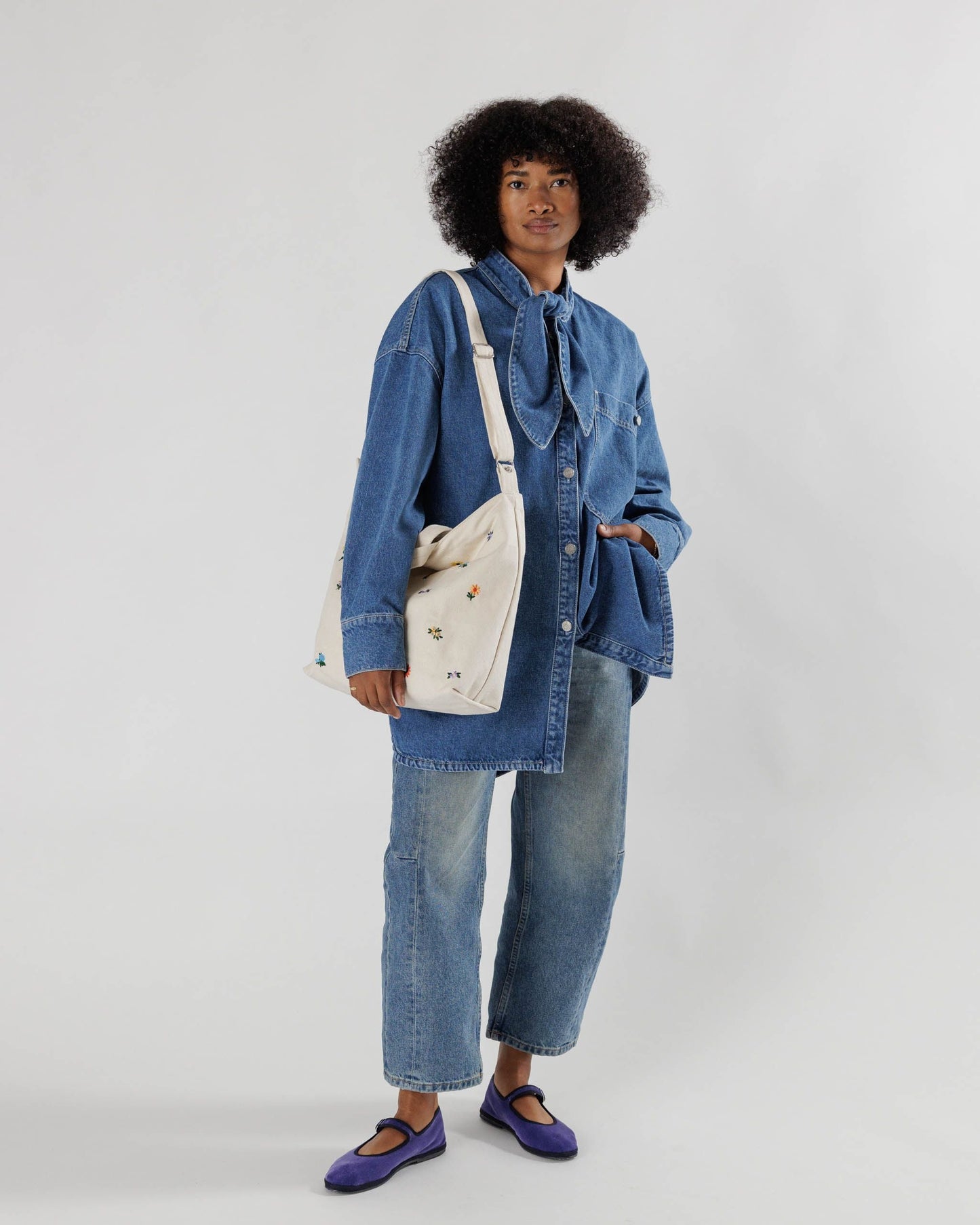 Duck ZIP horizontal Embroidered Sac