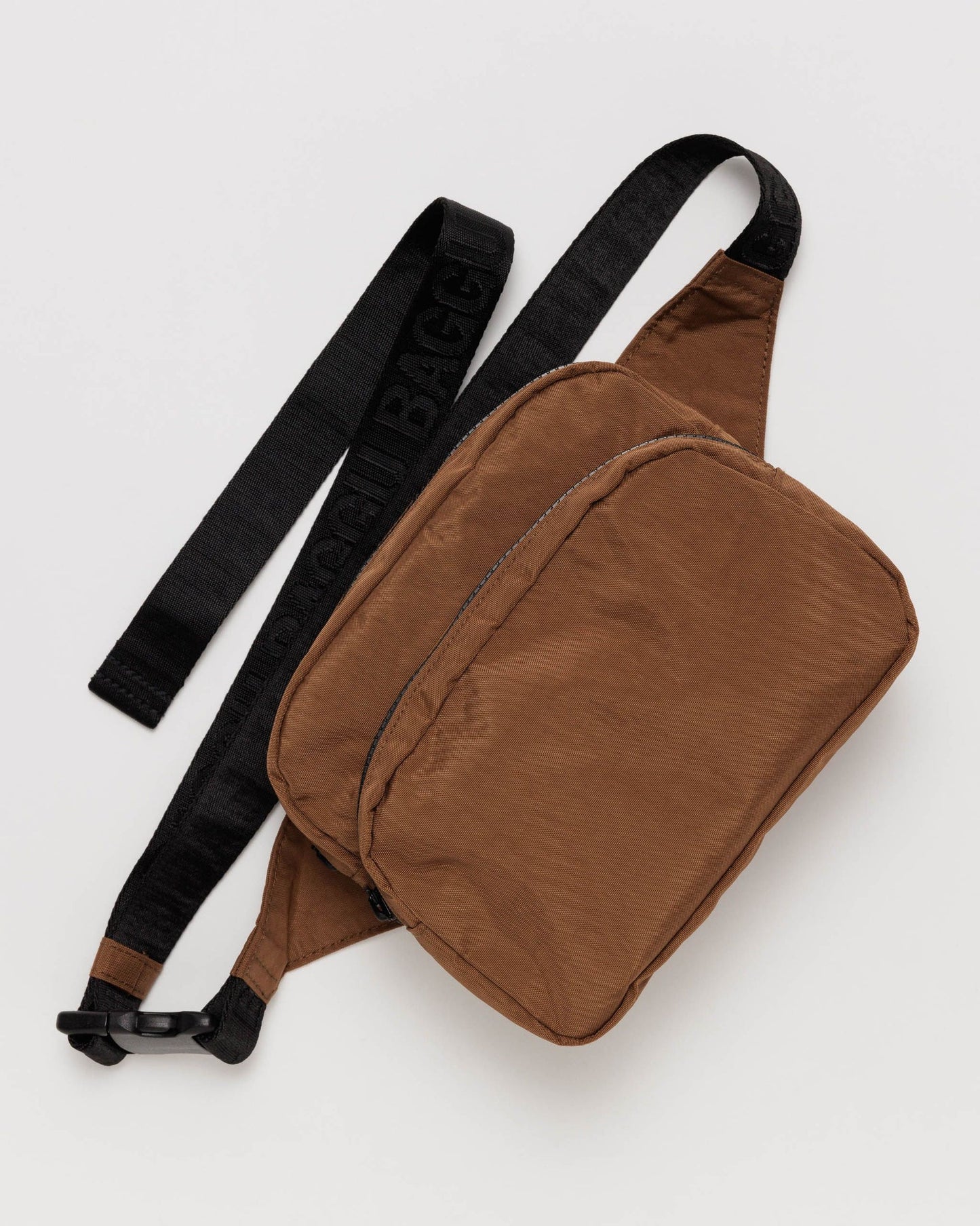 Fanny Brown Sac banane
