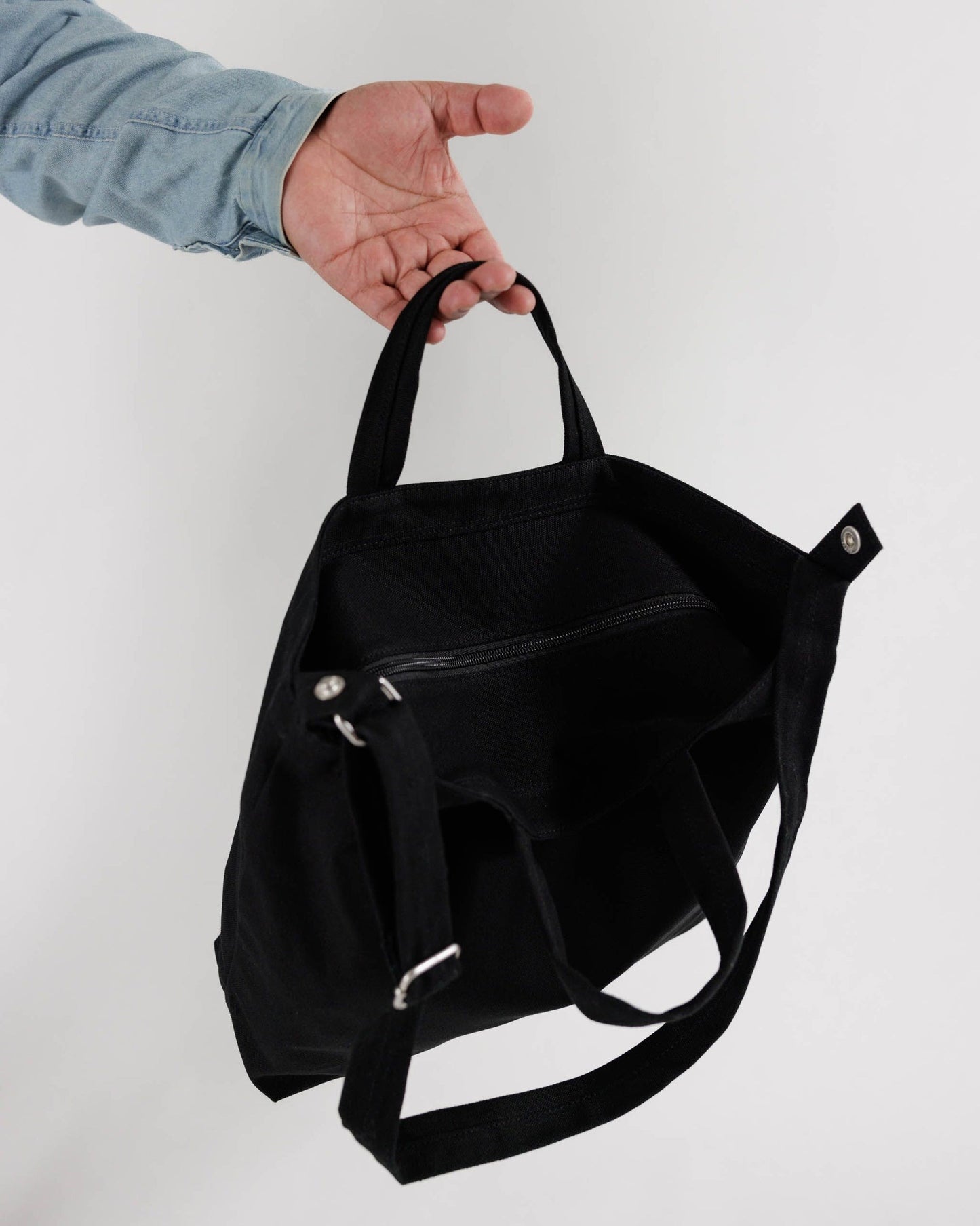 Duck ZIP horizontal Black Sac