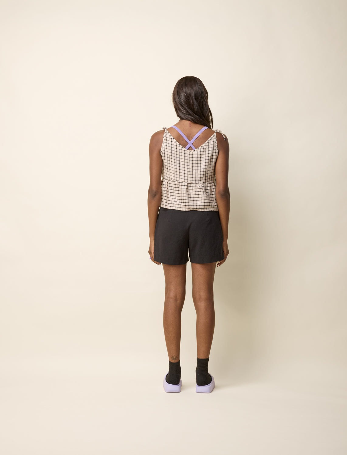 Kera Noir Short Coton Taille Basse à Cordon