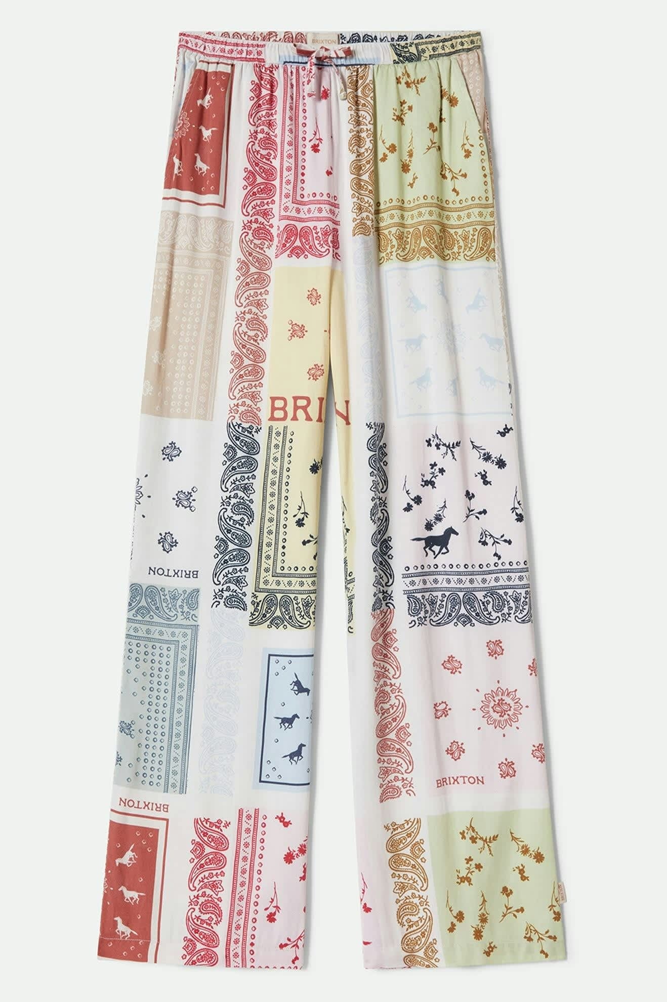 Pantalon fluide imprimé bandana vu de face avec détails multicolores