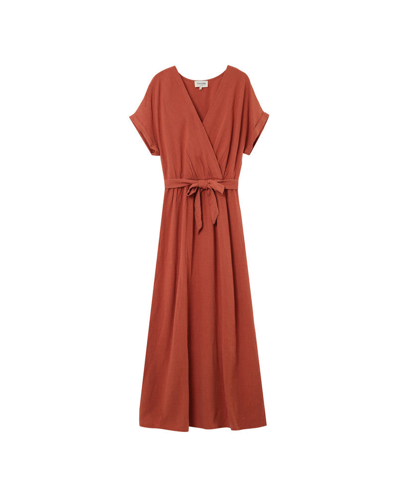 Judith Terracota - Robe longue fluide ceinturée élégante