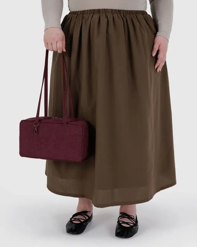 Sac Bowler acajou – Porté à la main, format compact et chic