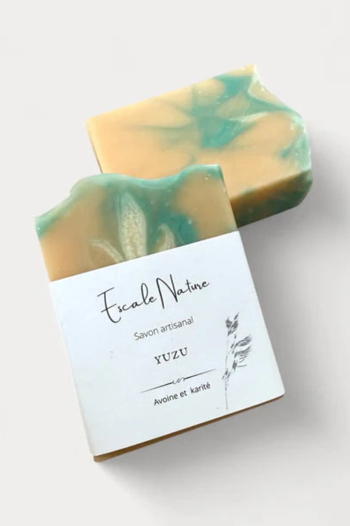 savon yuzu escale nature avec étiquette blanche