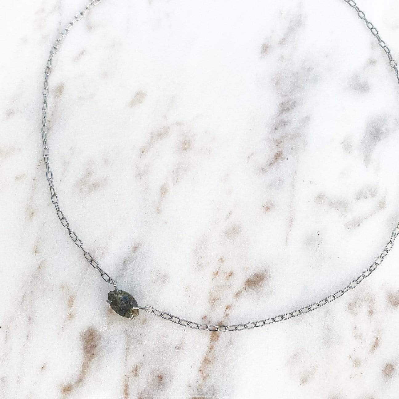 Labra Argent Collier