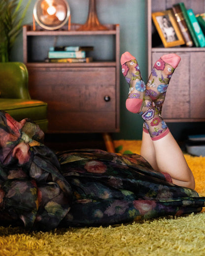 Fleurs violettes - Chaussettes transparentes