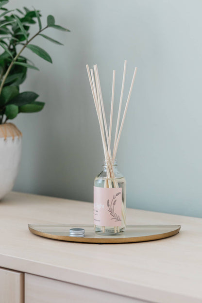 Lumière nettoyante - Diffuseur à roseaux parfum linge frais longue durée