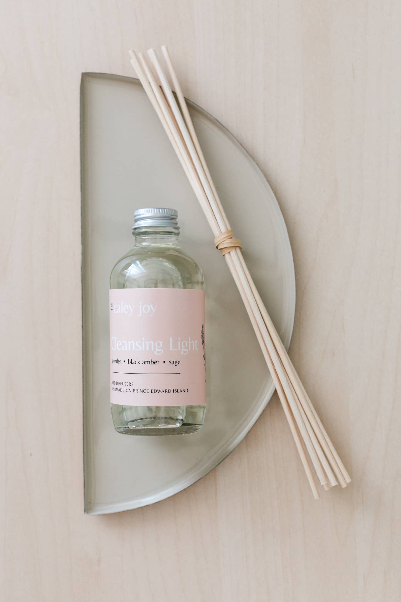 Lumière nettoyante - Diffuseur à roseaux parfum linge frais longue durée