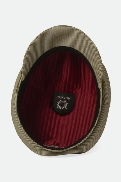 Casquette vert rayée