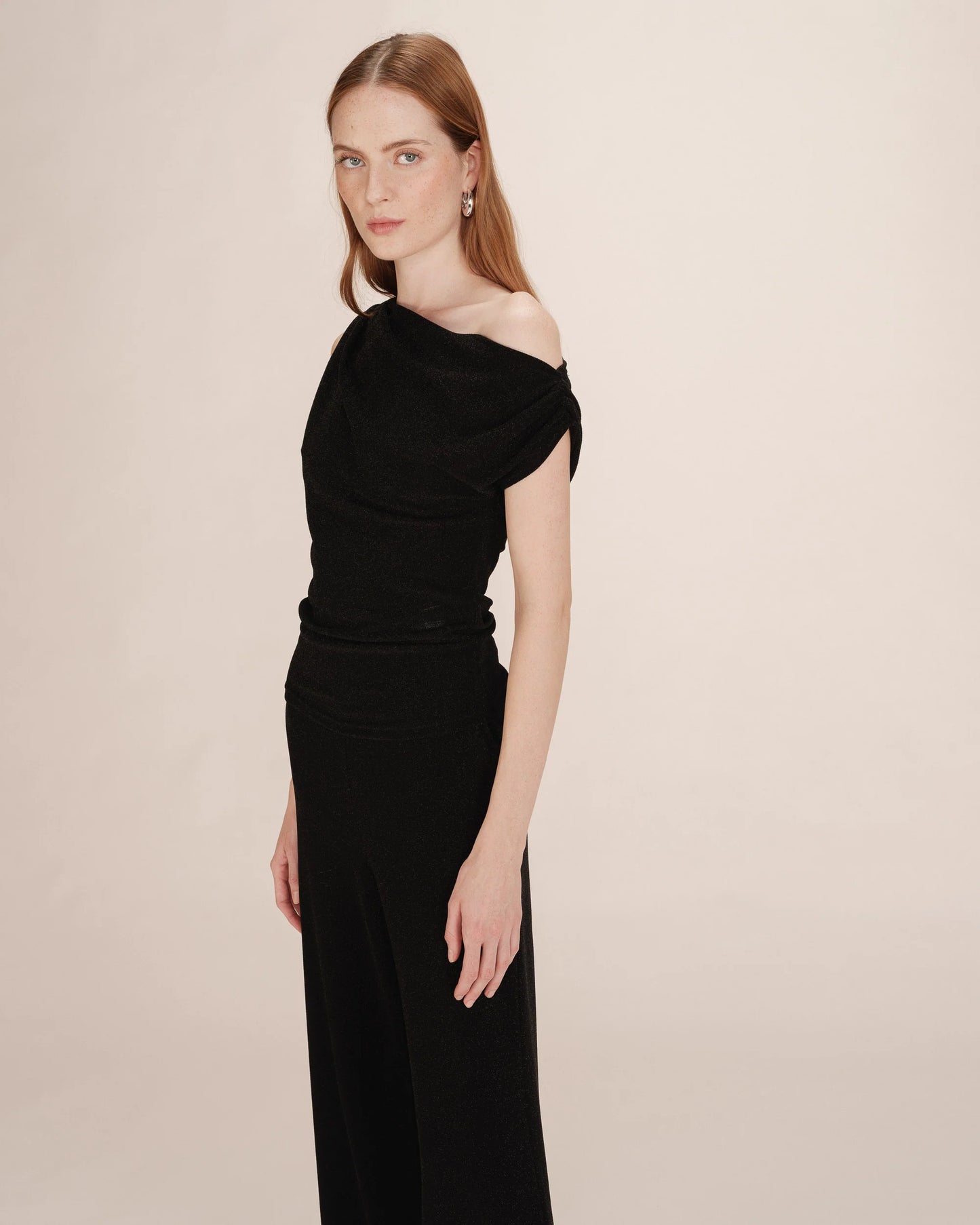 Talia Noir – Débardeur en lurex asymétrique