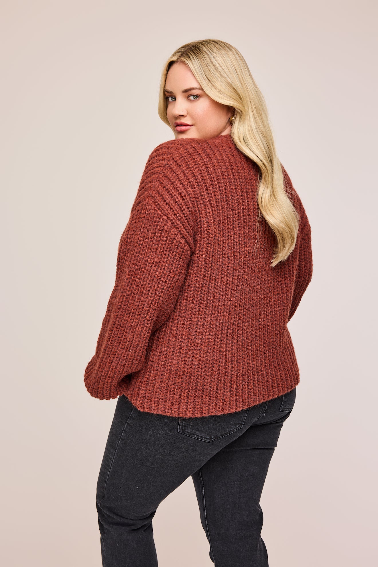 Ilène Cannelle Cardigan en tricot