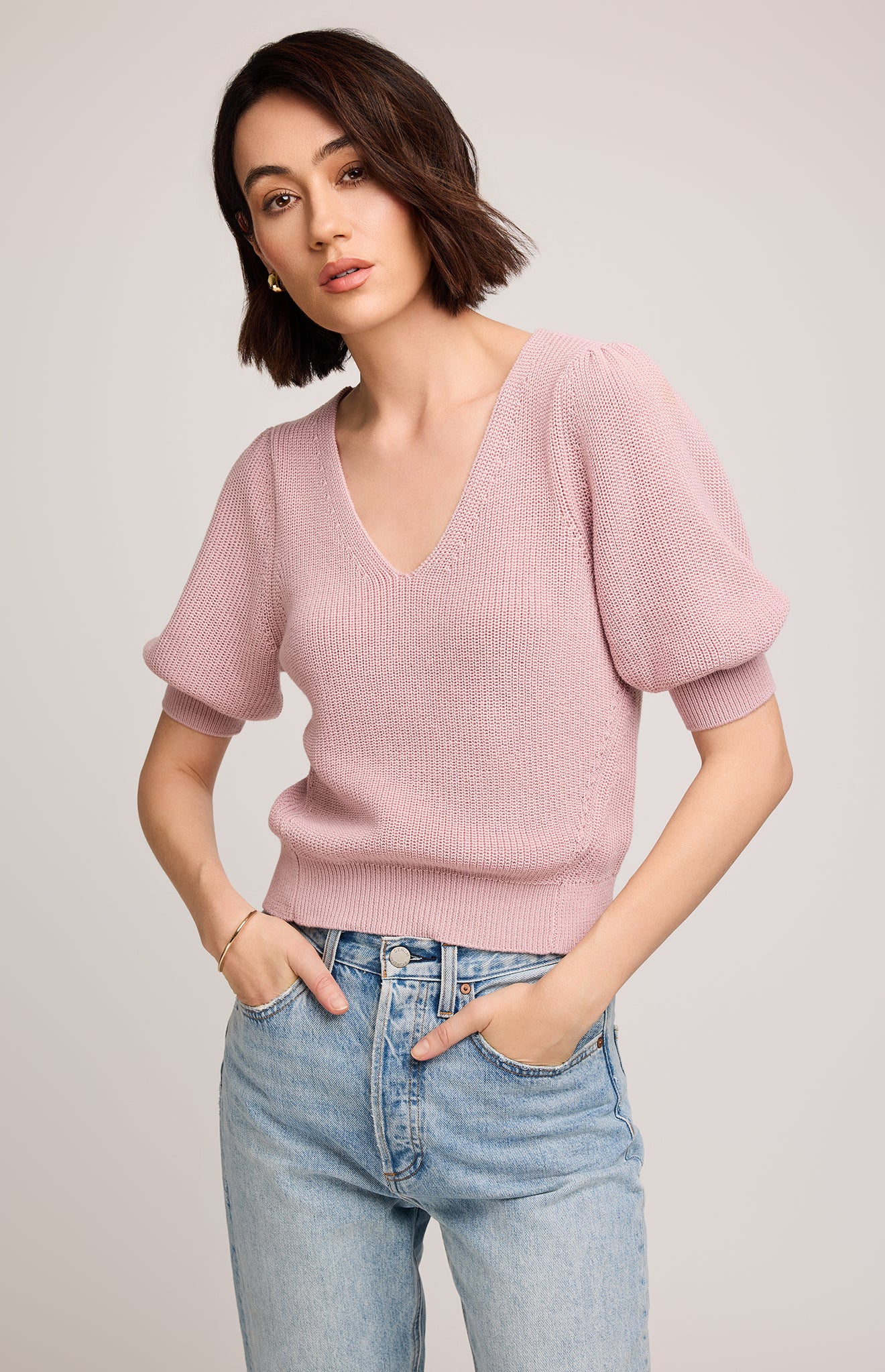 Phoebe Rose Pull en tricot - Encolure V et manches courtes bouffantes