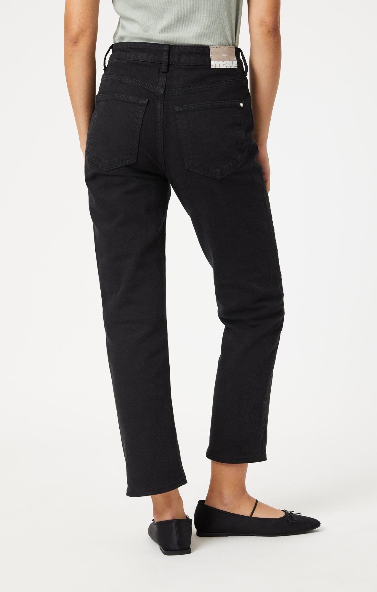 Jeans droit noir en coton. Vu de dos