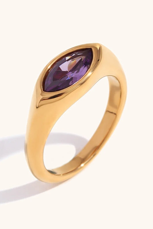 Anneau doré en acier inoxydable avec zircon marquise violet