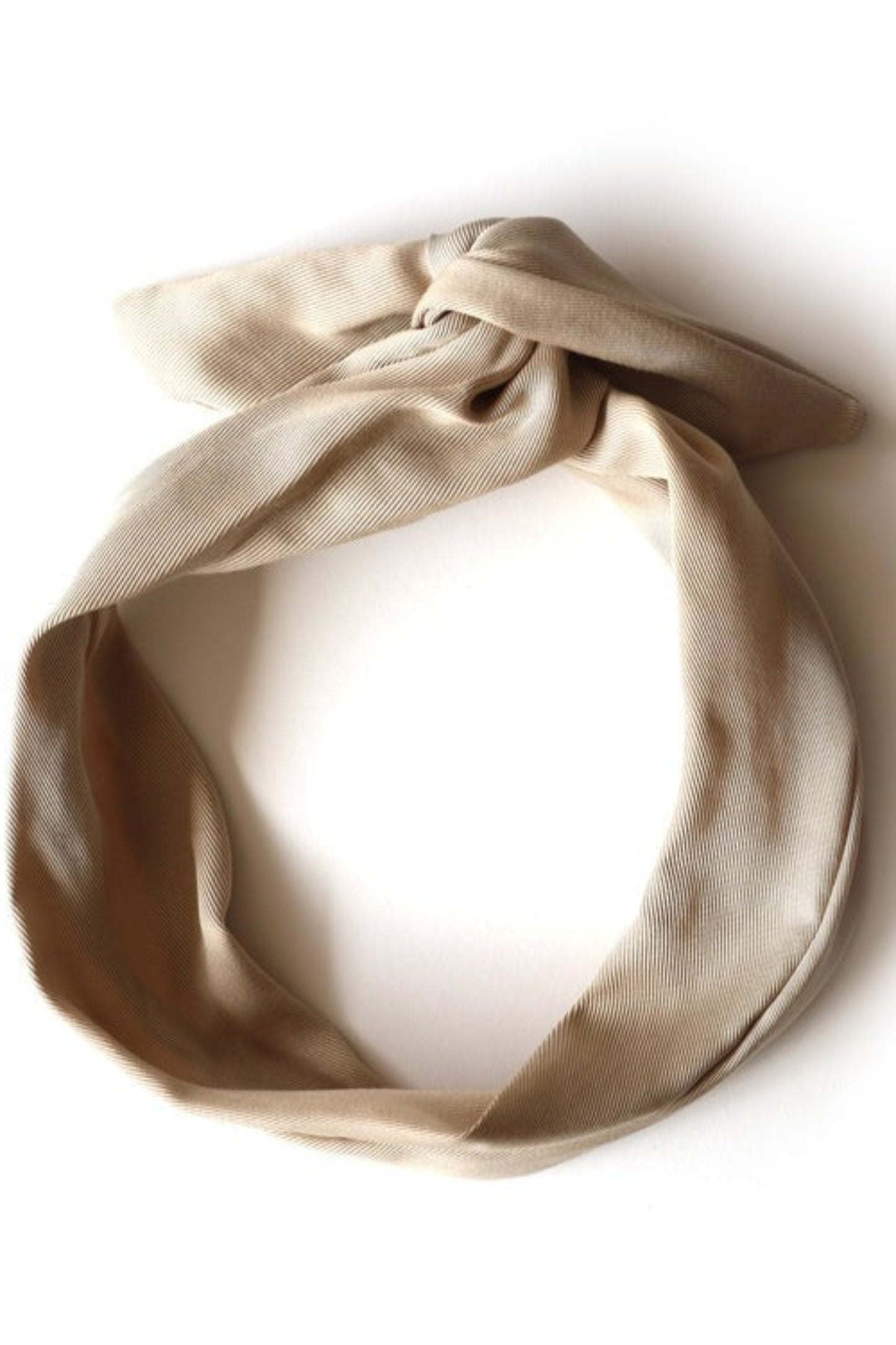 Torsadé uni Bandeau en tissu avec tige en métal – Confort et style modulable