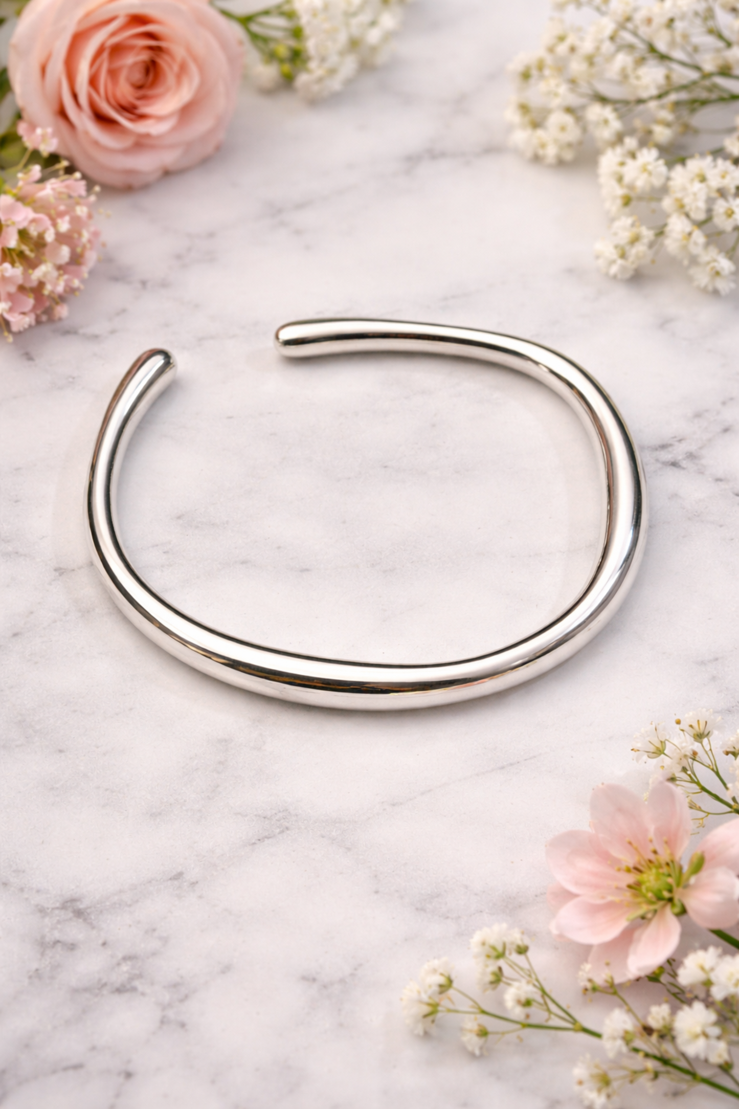 Bracelet rigide ouvert en argent 925 + forme minimaliste
