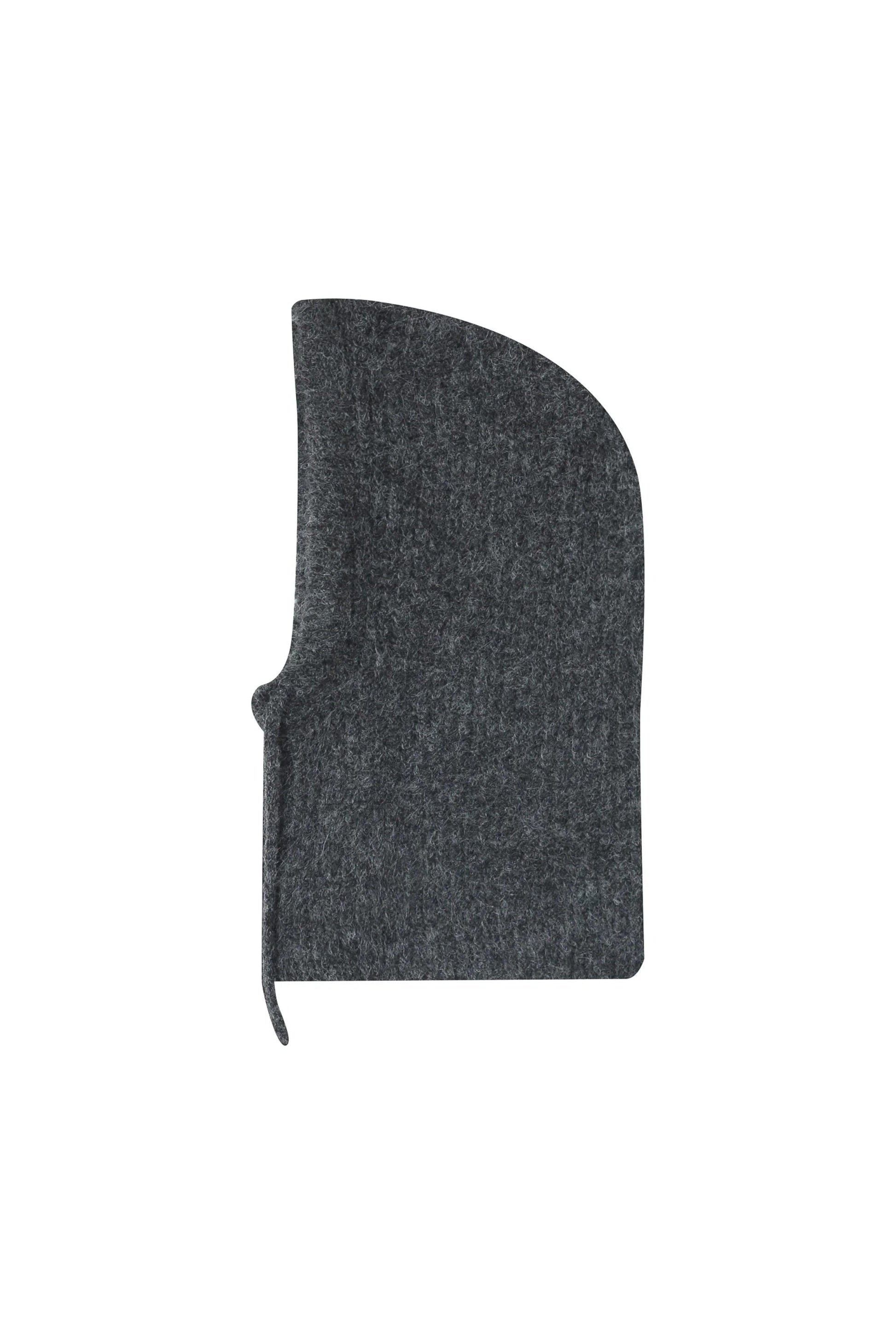 Capuche Roma anthracite vue côté, maille côtelée et finition ajustée.