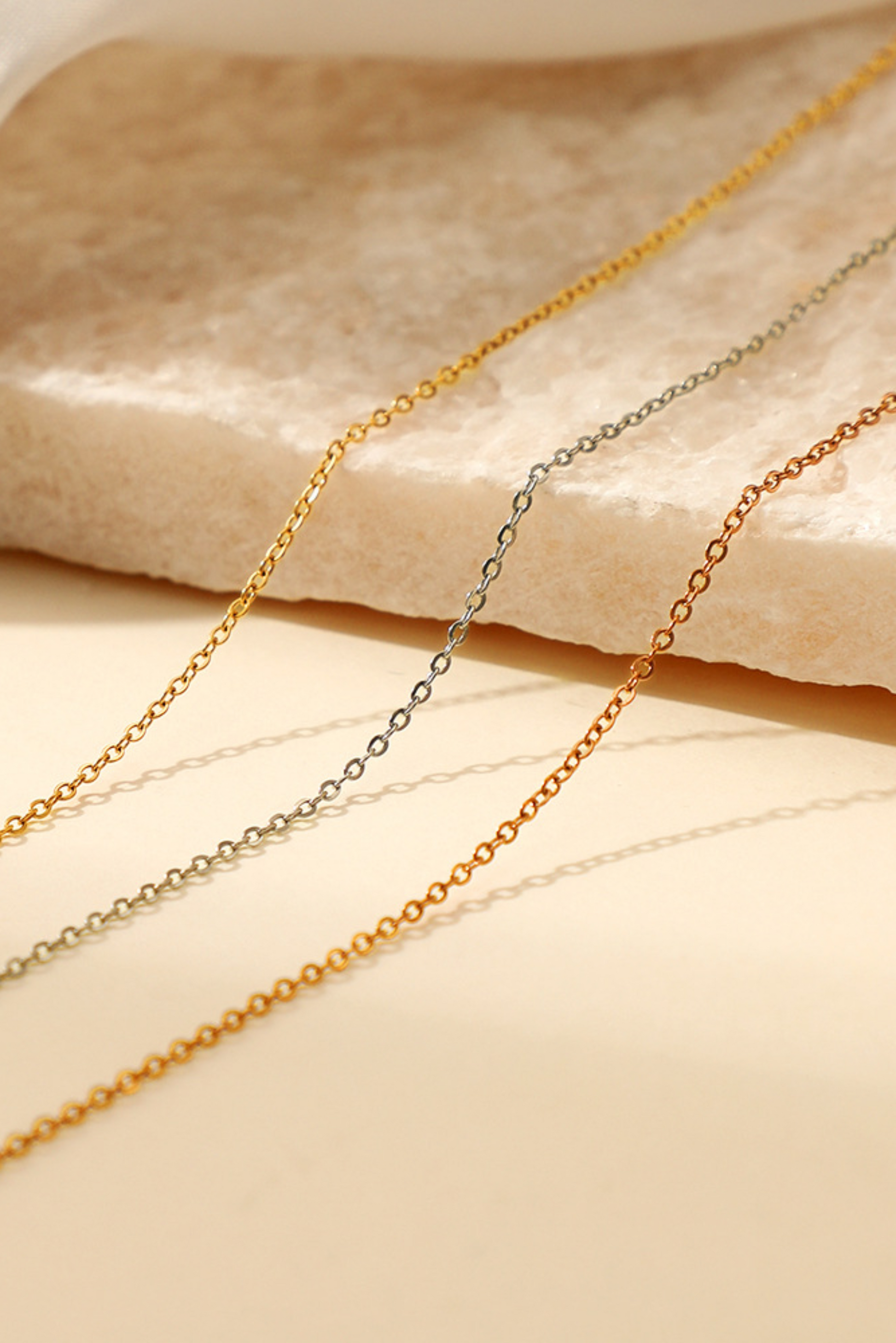 Détail des mailles fines de la chaîne – acier inoxydable