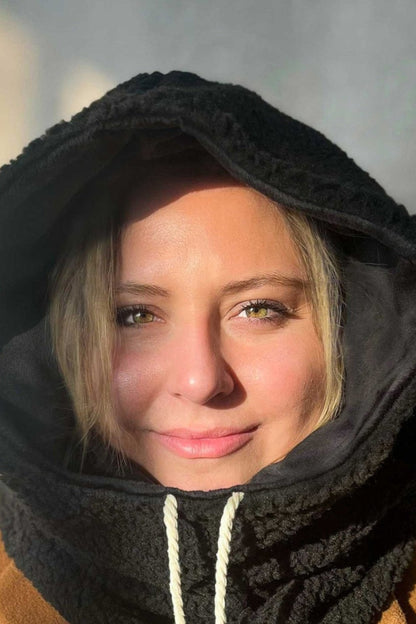 Col capuche noir réversible avec intérieur velours