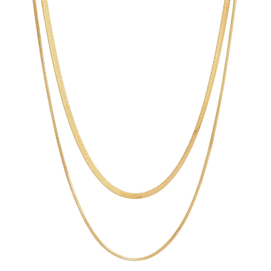 Collier Serenade plaqué or 14k en vue studio – design double chaîne, éclat lumineux

