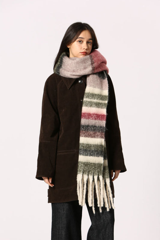 Écharpe longue à franges en tissu doux