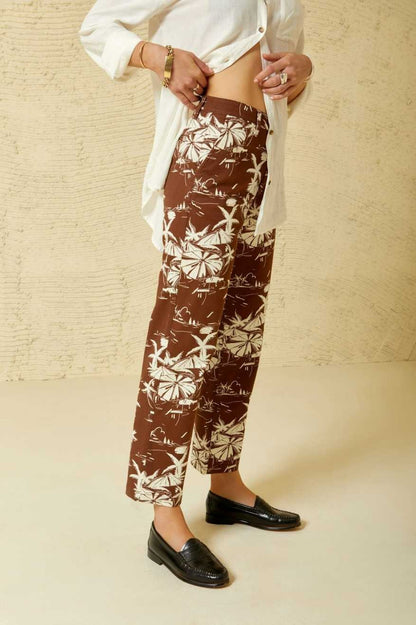 Ideale Brun - Pantalon chino imprimé vacances