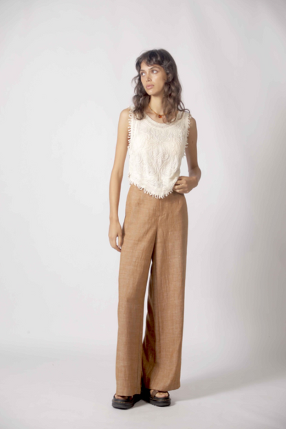 Débardeur bohème blanc style estival chic et naturel