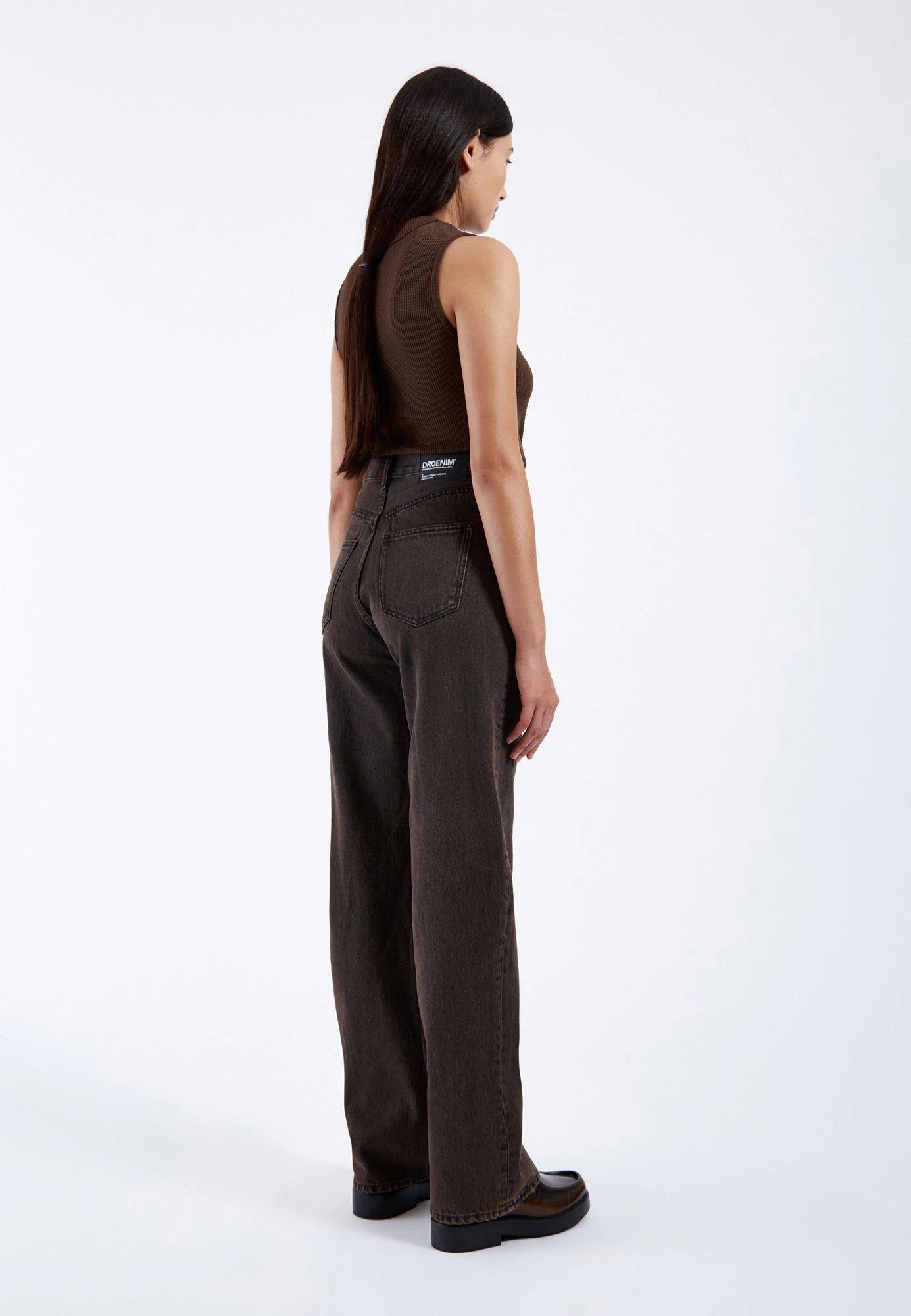 Pantalon taille haute jambe droite