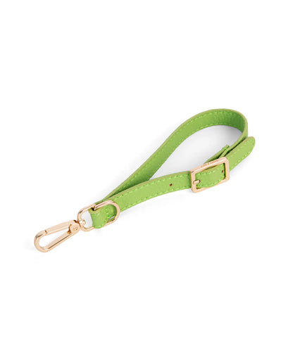 Bracelet porte-clés menthe vu de face, accessoire pratique et tendance.
