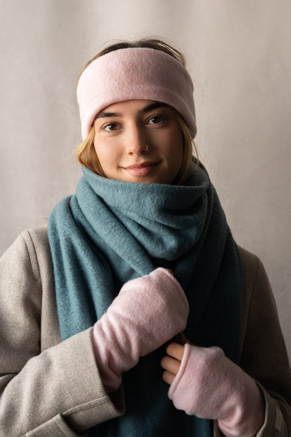 Mitaines sans doigts en molleton rose poudré