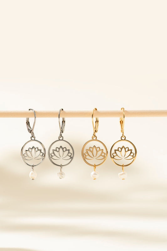 Boucles d’oreilles pendantes en acier inoxydable avec motif lotus et perle d’eau douce
