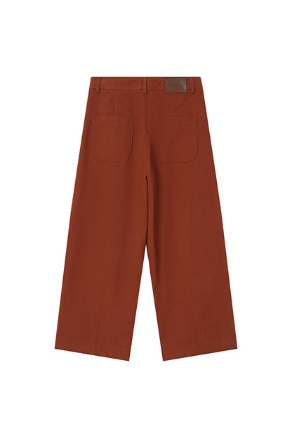 Vue arrière du pantalon Sole camel 7/8 avec poches plaquées