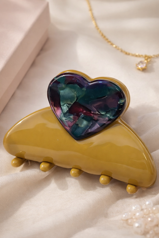 pince a cheveux coeur marbre dore vue de face + design elegant