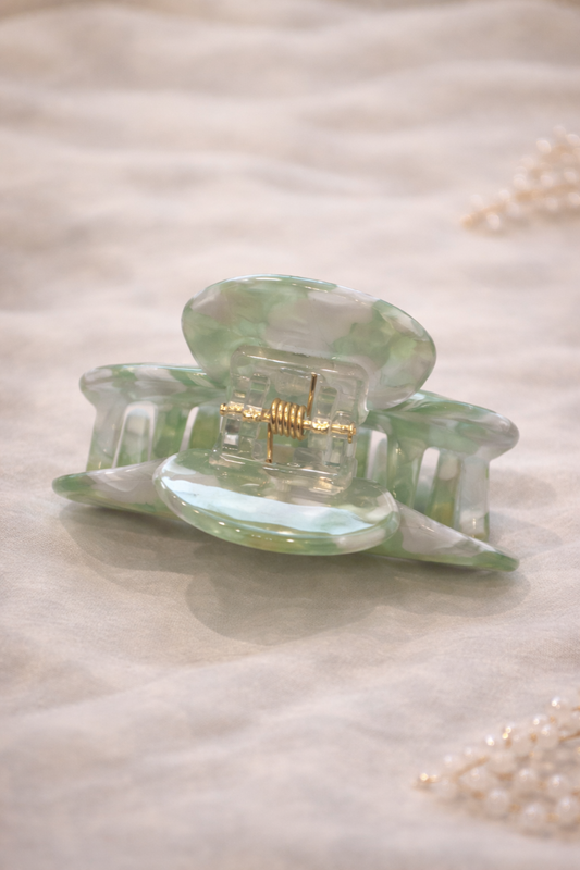 Vue arrière de la pince à cheveux avec ressort métallique + maintien solide