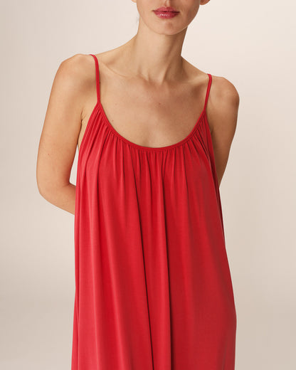Pivoine Framboise Robe longue à bretelles fines et coupe ample
