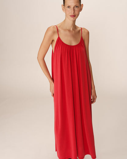 Pivoine Framboise Robe longue à bretelles fines et coupe ample