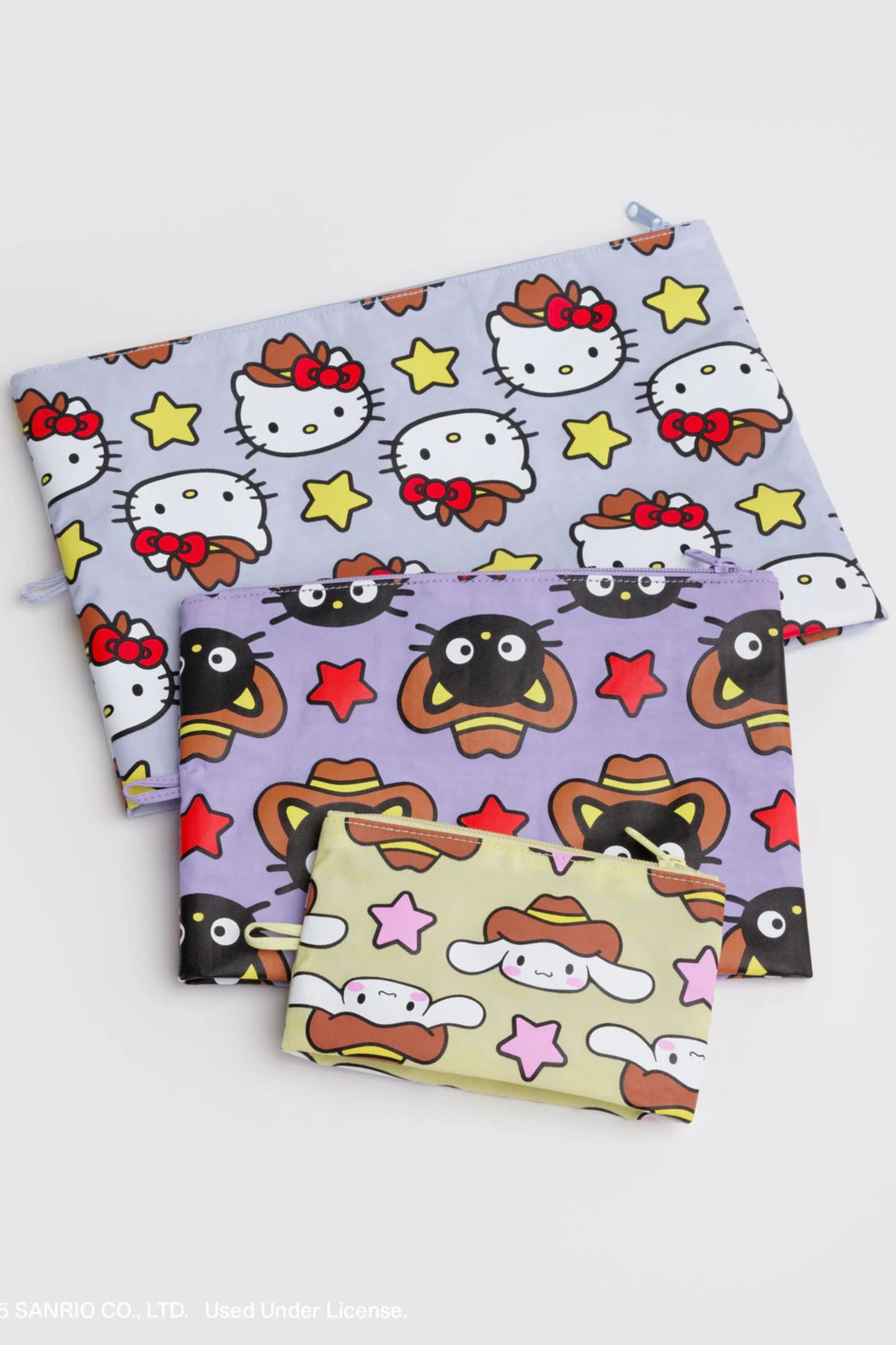 Ensemble de trois pochettes Hello Kitty Western de tailles différentes en nylon recycle, motifs kawaii