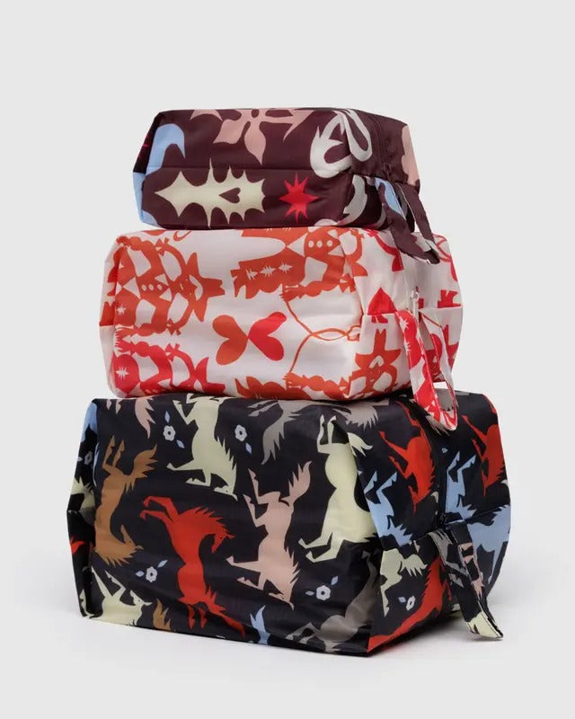 Pochettes Baggu format grand, moyen et petit empilées – design western original

