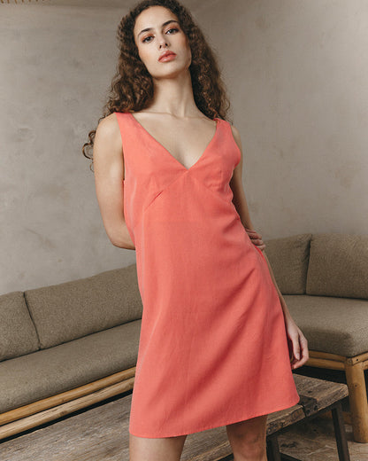 Juliette Rose - Robe courte minimaliste