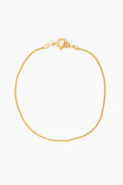 Bracelet Salomé Or détail du fermoir, bijou résistant pour un usage quotidien