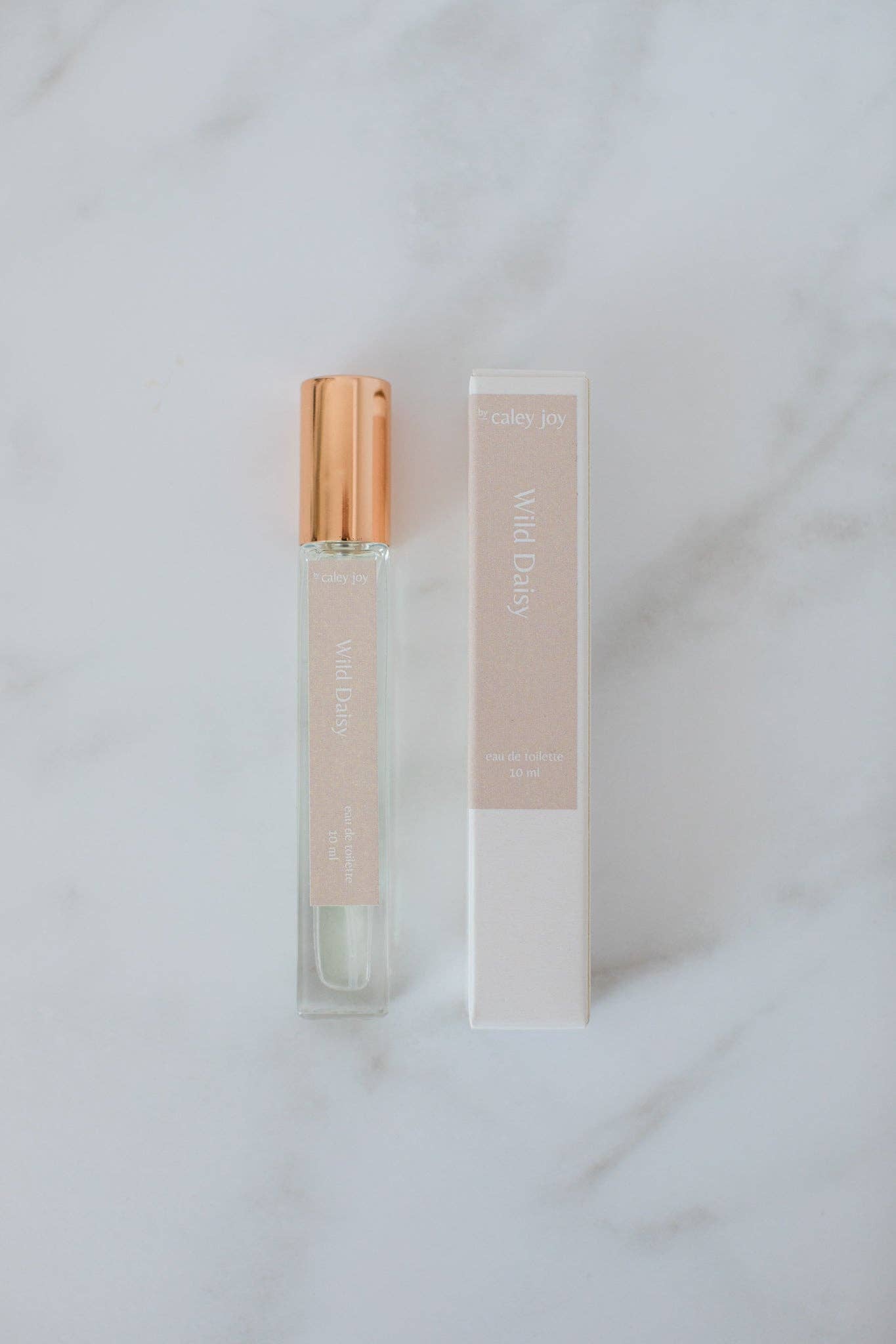 Flacon Wild Daisy avec boite blanche + parfum floral fruite lumineux